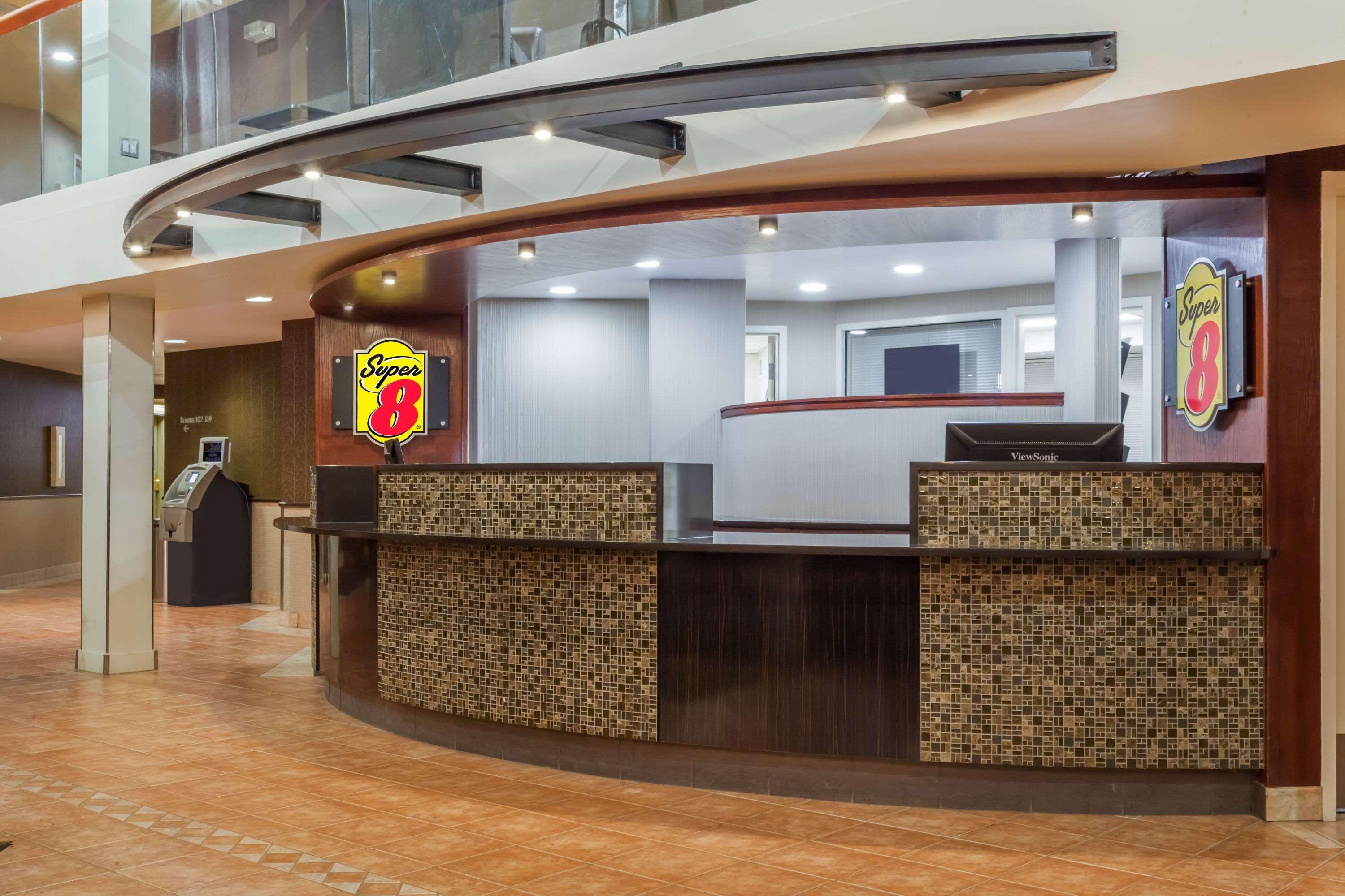 Super 8 By Wyndham Sherwood Park/Edmonton Area Esterno foto