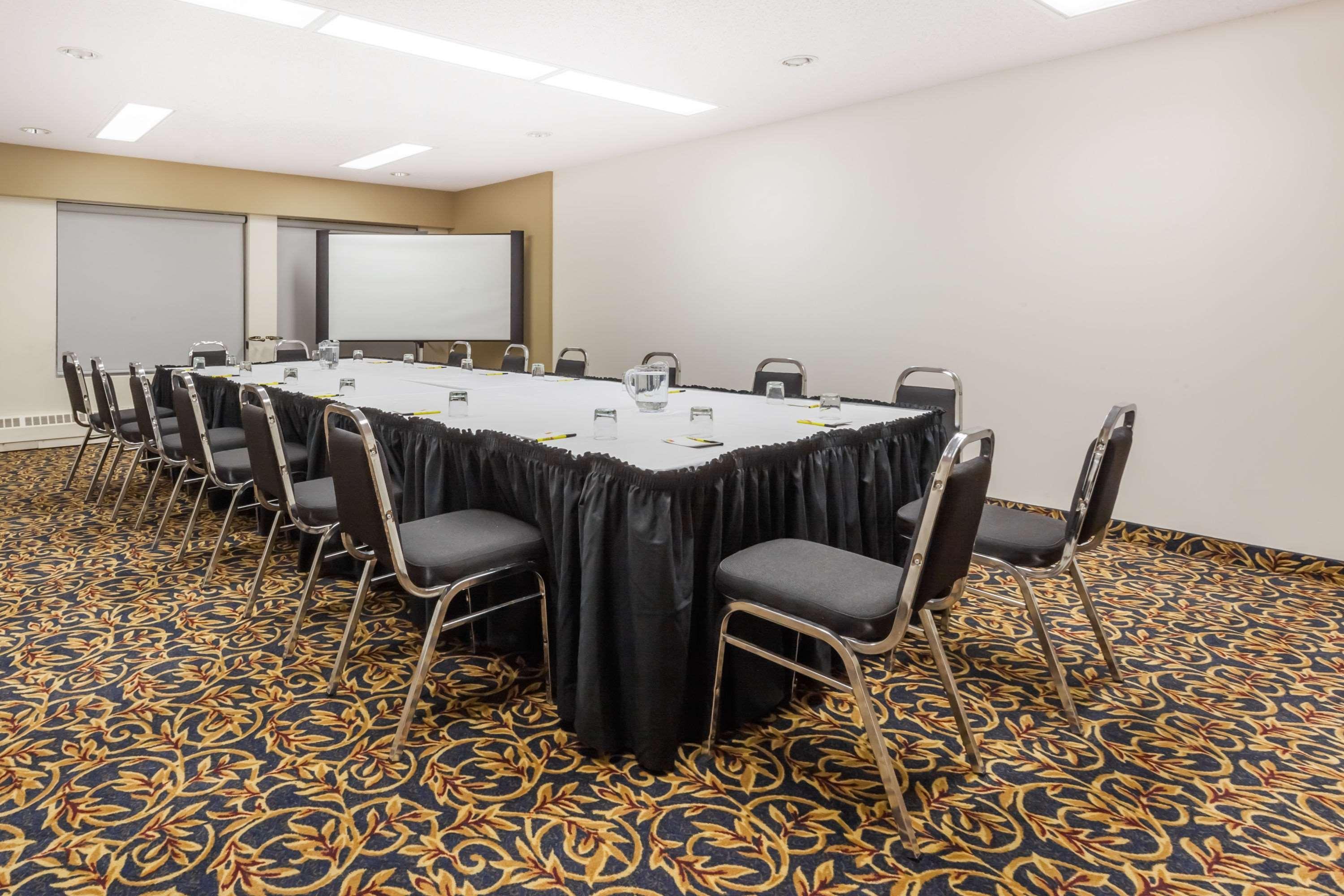 Super 8 By Wyndham Sherwood Park/Edmonton Area Esterno foto