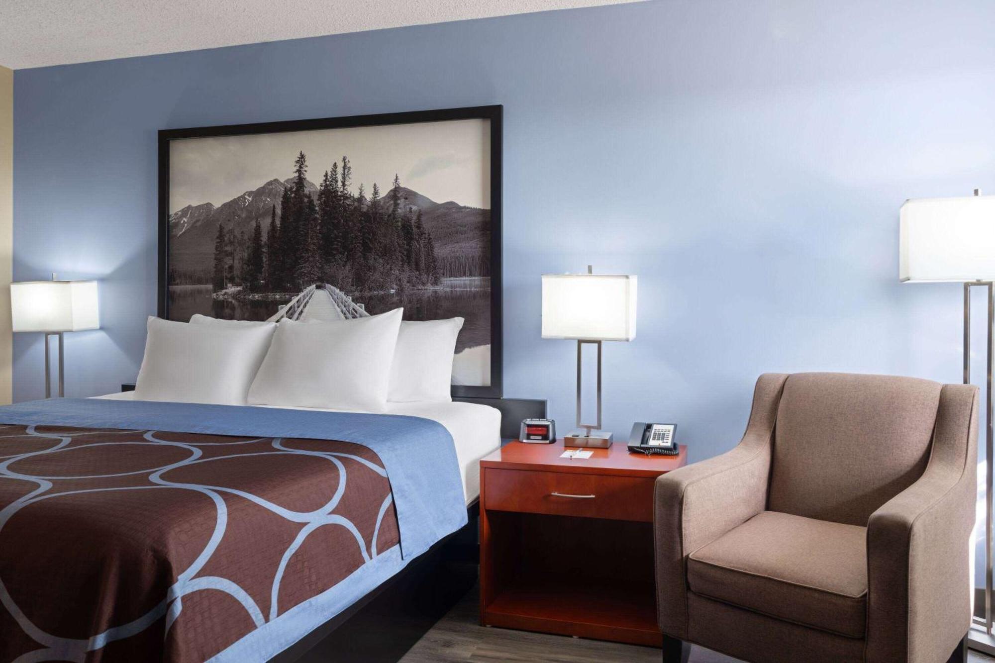 Super 8 By Wyndham Sherwood Park/Edmonton Area Esterno foto