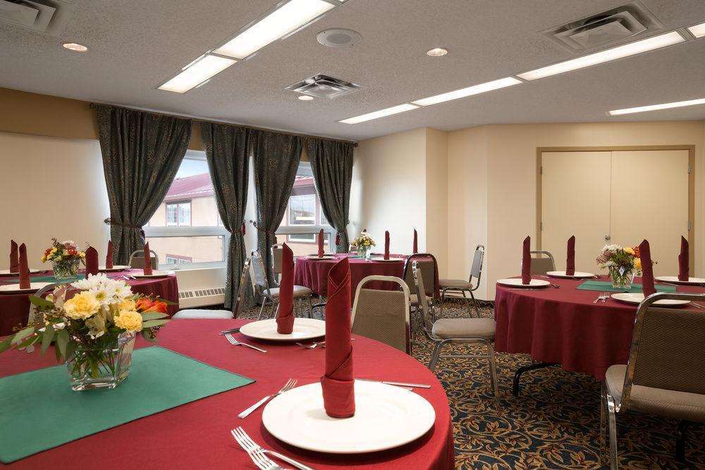 Super 8 By Wyndham Sherwood Park/Edmonton Area Esterno foto